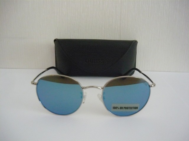 Guess Sunglasses GU4015-D 5210X