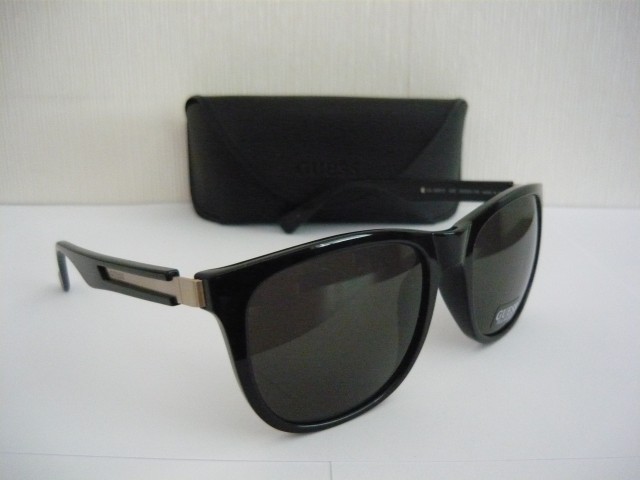 Guess Sunglasses GU4000-D 5605A