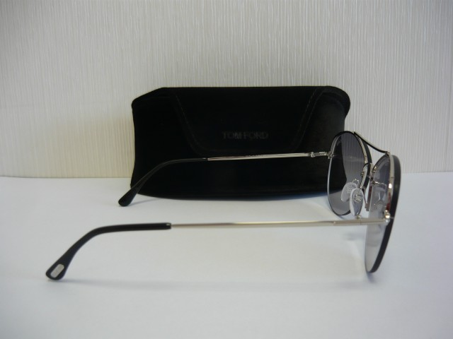 Tom Ford Sunglasses FT0566 18C 60