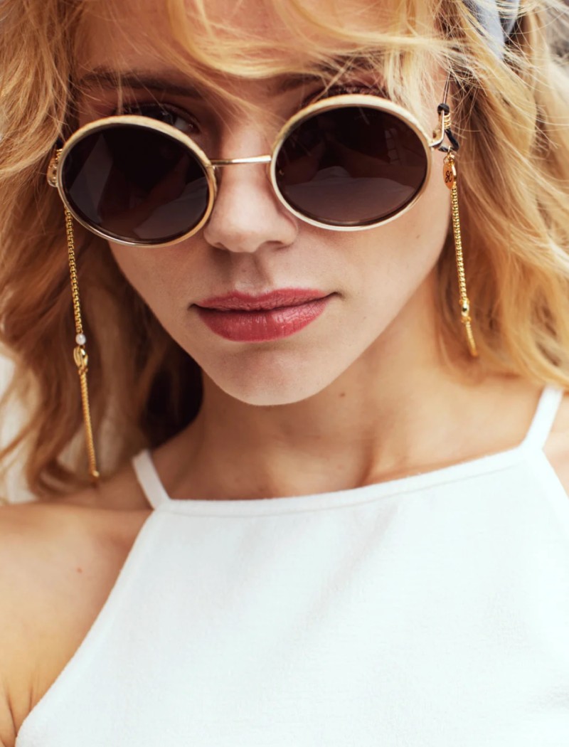 Sunglasses chain Chloe gold